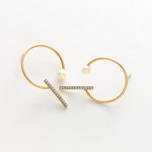 Short Diamond Bar and Pearl Hoop